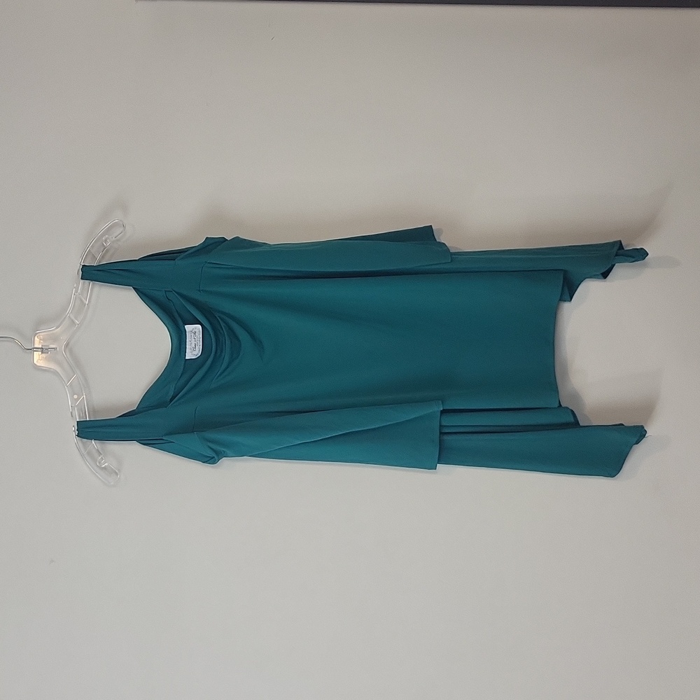 COME N SEE Emerald Green Cold Shoulder 3/4 Sleeve Swing Tunic Top- Plus Size